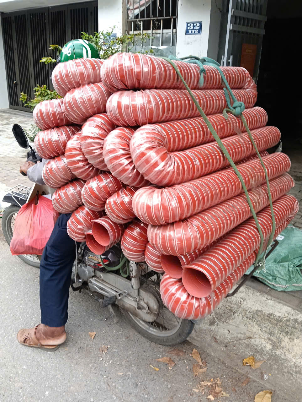 Ống silicone chịu nhiệt D100